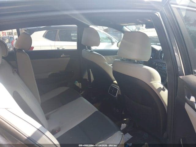 2019 KIA SPORTAGE EX 8