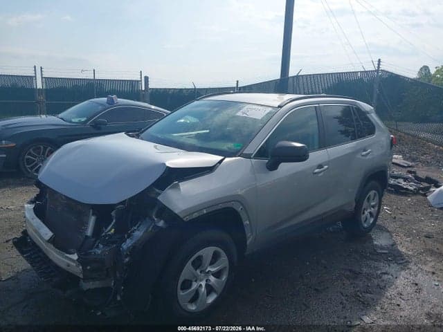 2020 TOYOTA RAV4 LE 2