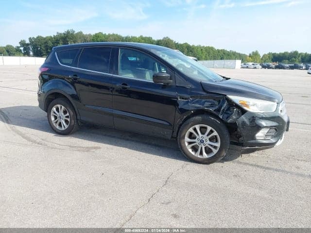2017 FORD ESCAPE SE 1