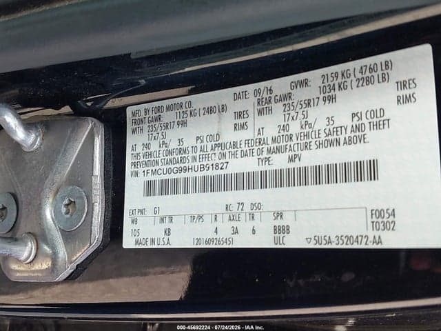 2017 FORD ESCAPE SE 9