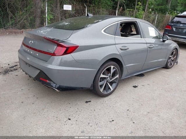 2022 HYUNDAI SONATA SEL PLUS 4