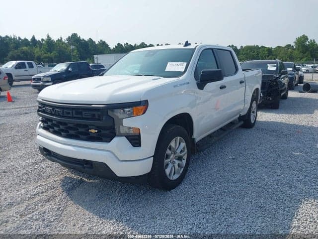 2025 CHEVROLET SILVERADO 2