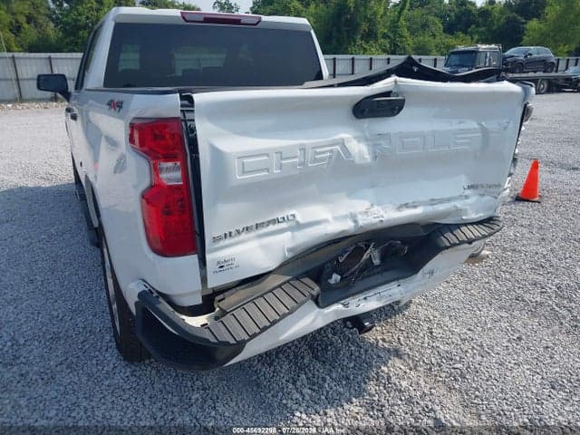 2025 CHEVROLET SILVERADO 6