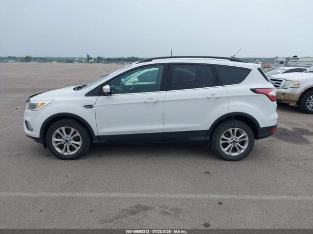 2018 FORD ESCAPE SE 14