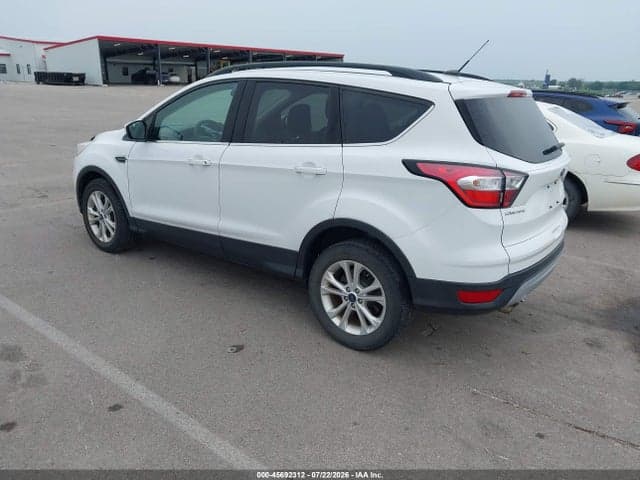 2018 FORD ESCAPE SE 3