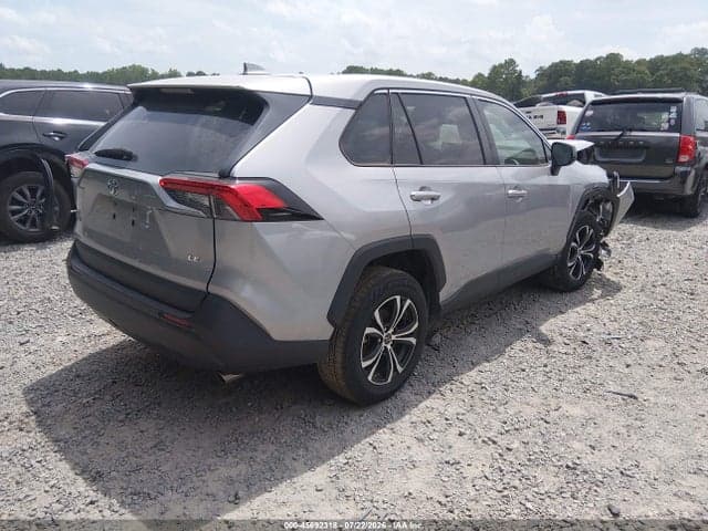 2022 TOYOTA RAV4 LE 4