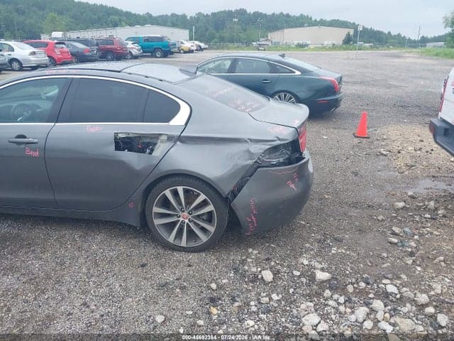 2018 JAGUAR XE 20D PRESTIGE 6