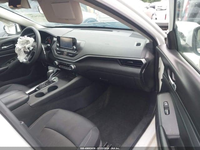 2022 NISSAN ALTIMA S FWD 5