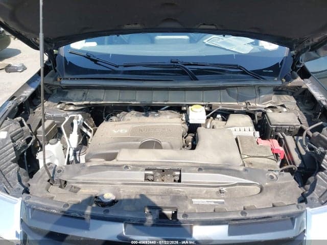 2024 NISSAN PATHFINDER SL 4WD 10