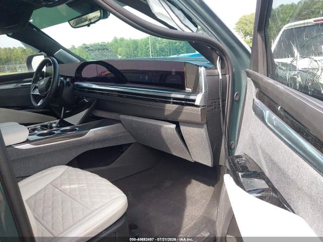2025 CADILLAC ESCALADE ESV V-SERIES 5