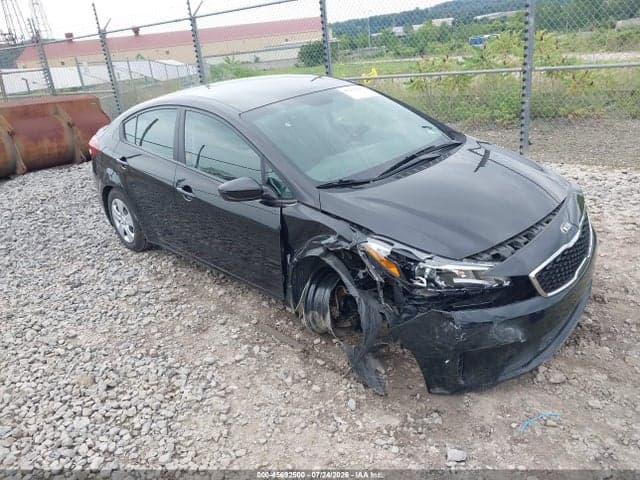 2017 KIA FORTE LX 1