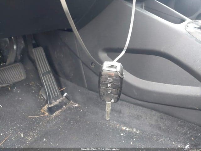2017 KIA FORTE LX 11
