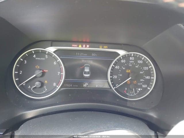 2025 NISSAN SENTRA SR 7