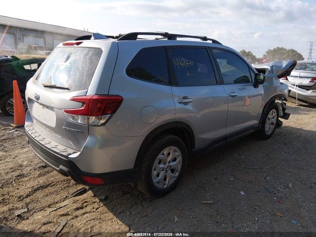 2019 SUBARU FORESTER 4