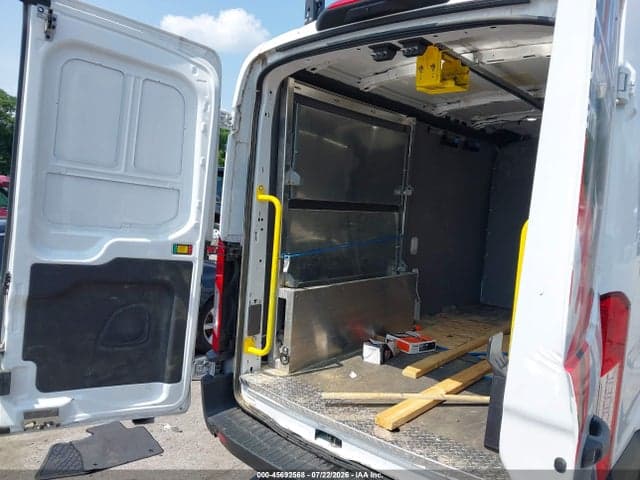 2024 FORD TRANSIT-250 8