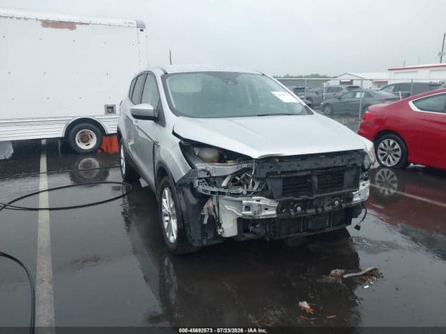 2019 FORD ESCAPE SE 1