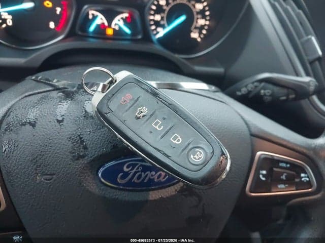 2019 FORD ESCAPE SE 11