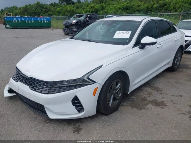 2022 KIA K5 LXS 2
