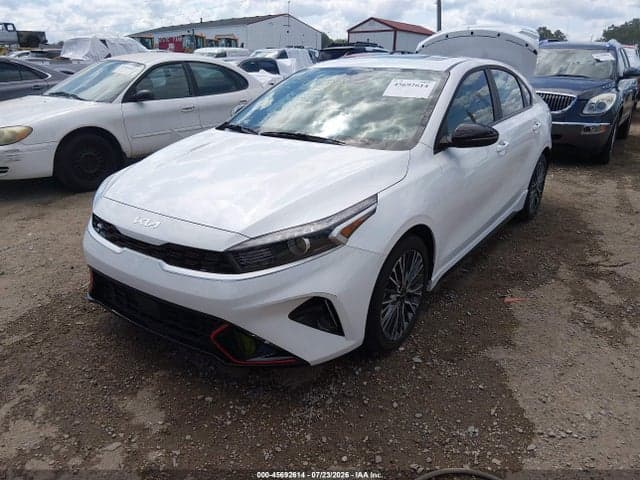 2024 KIA FORTE GT-LINE 2