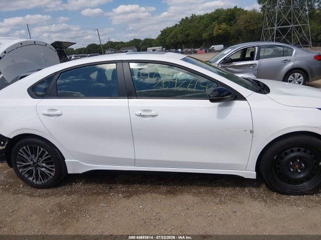 2024 KIA FORTE GT-LINE 14