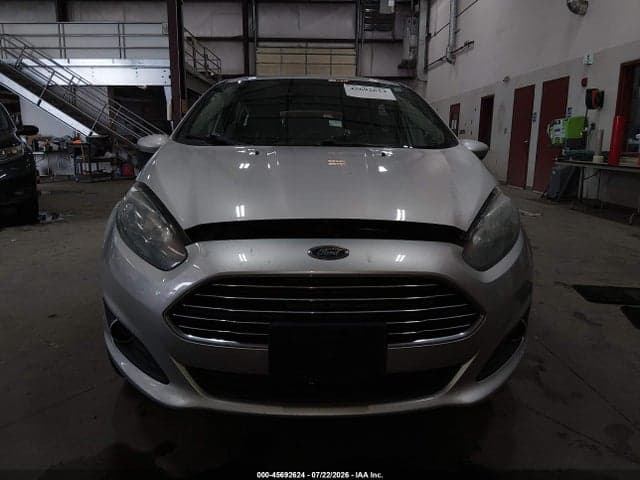 2017 FORD FIESTA SE 12