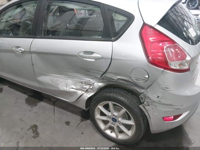 2017 FORD FIESTA SE 6
