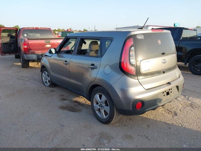 2017 KIA SOUL ! 3