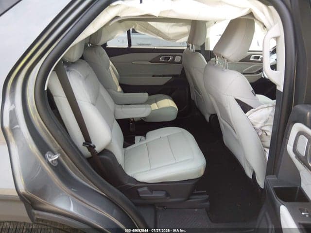 2025 FORD EXPLORER PLATINUM 8