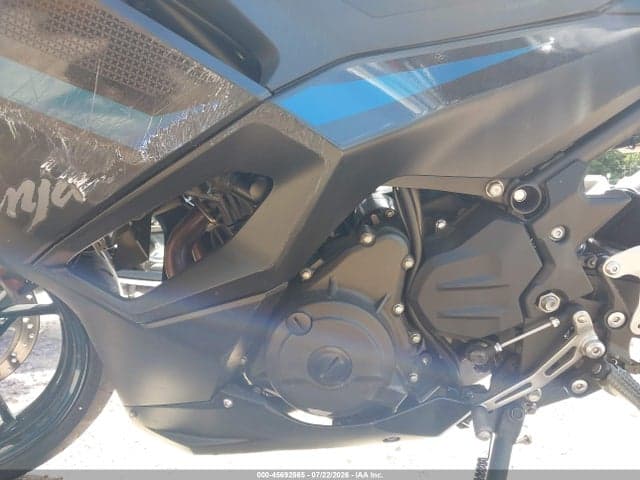 2025 KAWASAKI EX500 9