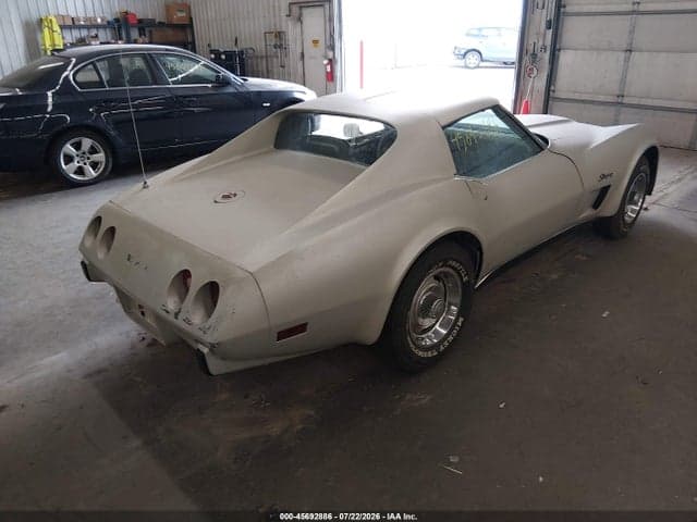 1974 CHEVROLET CORVETTE 4