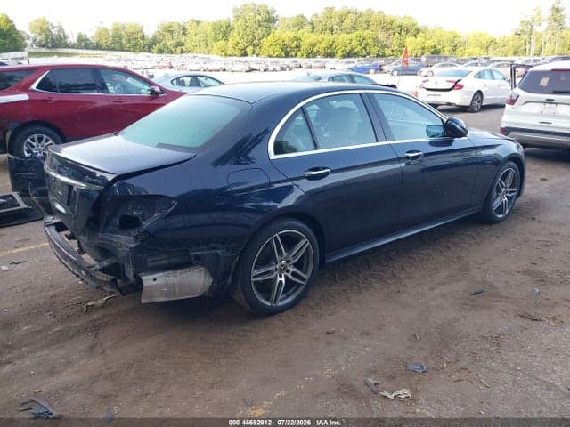 2019 MERCEDES-BENZ E 300 4MATIC 4