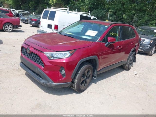2019 TOYOTA RAV4 XLE 2