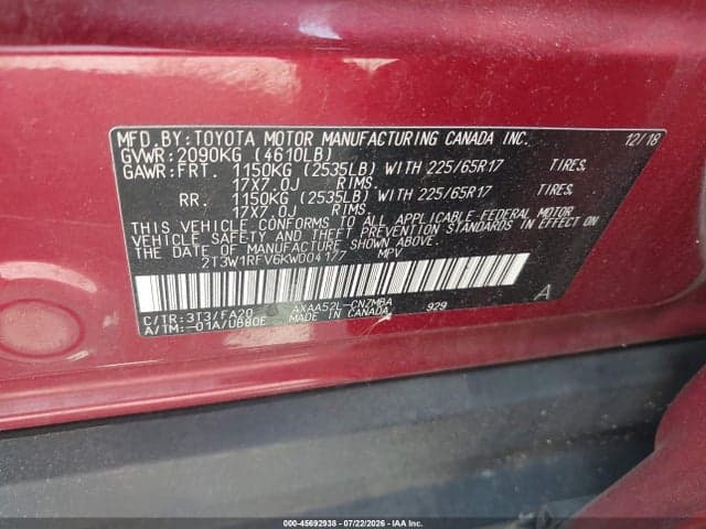 2019 TOYOTA RAV4 XLE 9
