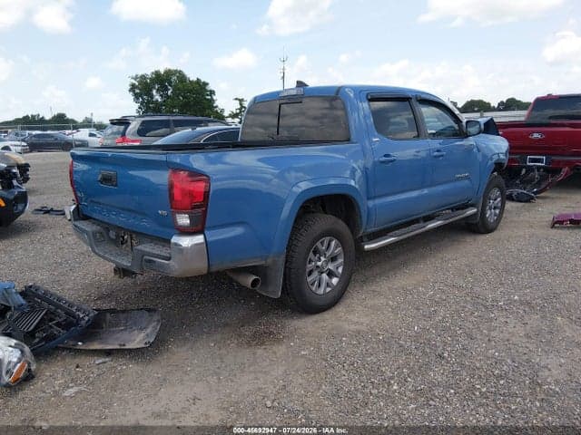 2019 TOYOTA TACOMA SR5 V6 4