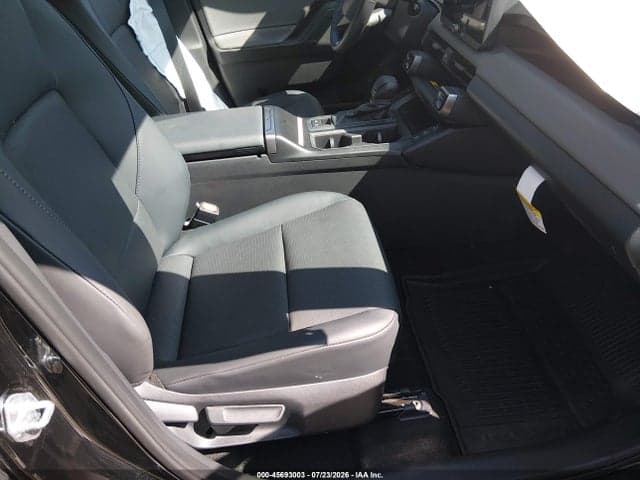 2026 TOYOTA RAV4 XLE PREMIUM 5