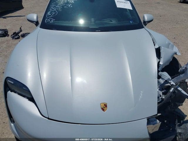 2022 PORSCHE TAYCAN 10