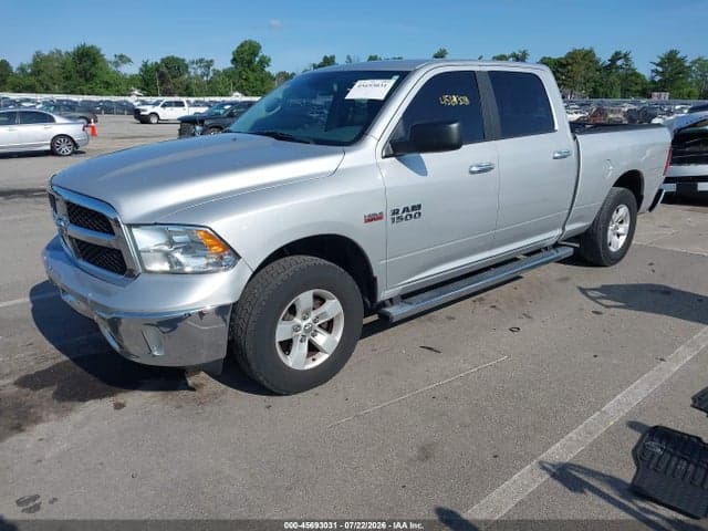 2017 RAM 1500 SLT 4X4 6'4 BOX 2