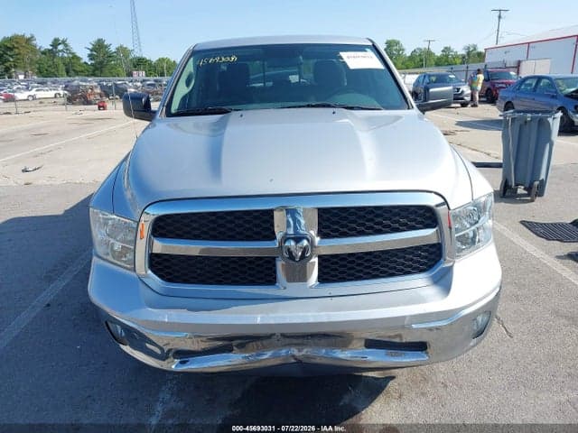 2017 RAM 1500 SLT 4X4 6'4 BOX 12