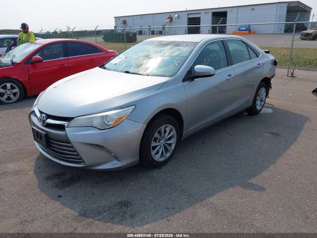 2017 TOYOTA CAMRY LE 2