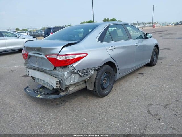 2017 TOYOTA CAMRY LE 4