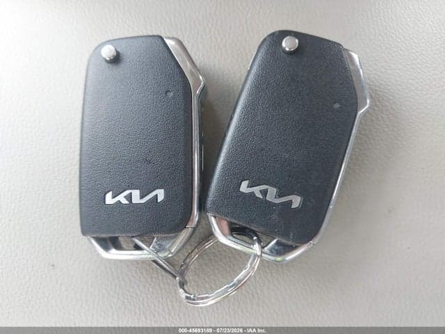 2022 KIA SOUL LX 11