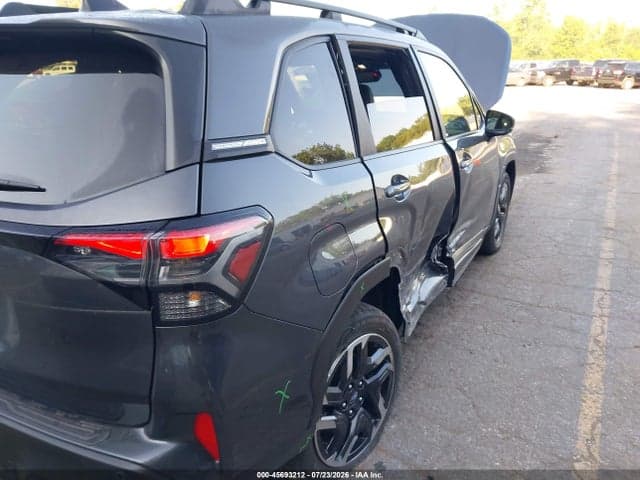 2025 SUBARU FORESTER LIMITED 6