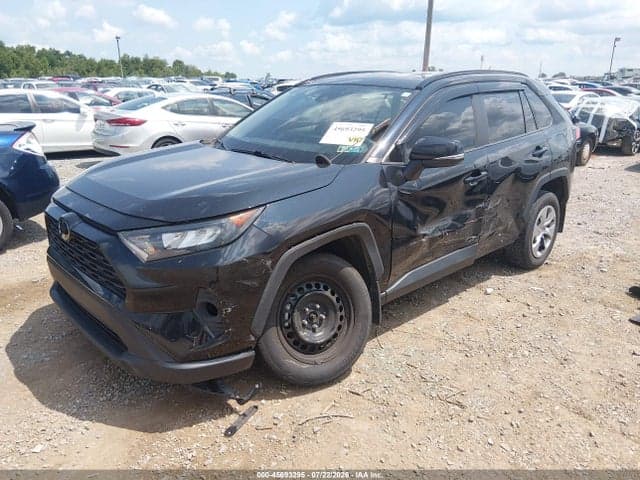 2020 TOYOTA RAV4 LE 2