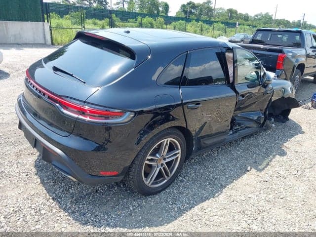 2025 PORSCHE MACAN T 4