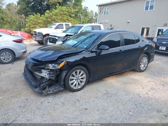 2020 TOYOTA CAMRY LE 2