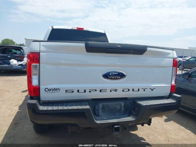 2018 FORD F-250 XL 17