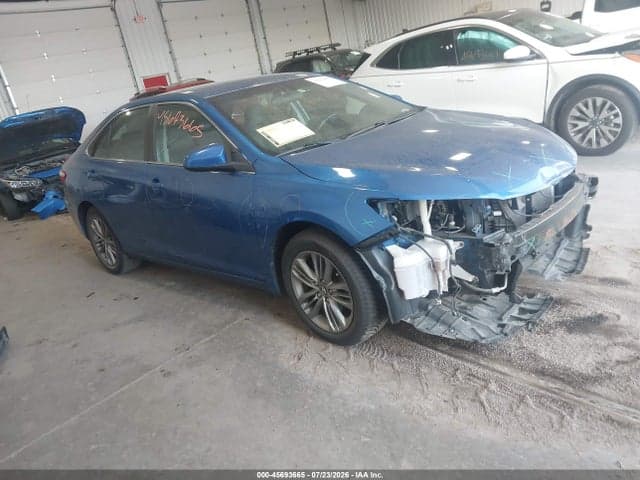 2017 TOYOTA CAMRY SE - 1