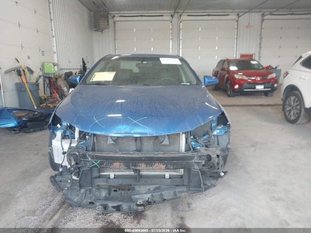 2017 TOYOTA CAMRY SE 12