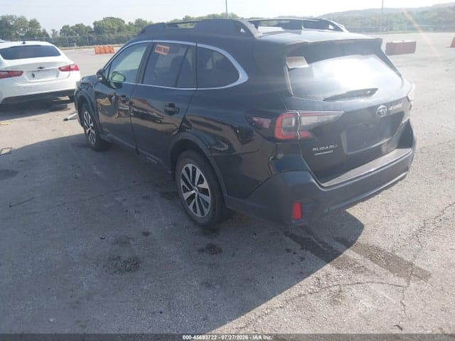 2022 SUBARU OUTBACK PREMIUM 3