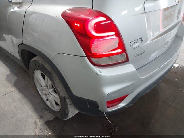 2019 CHEVROLET TRAX LT 12